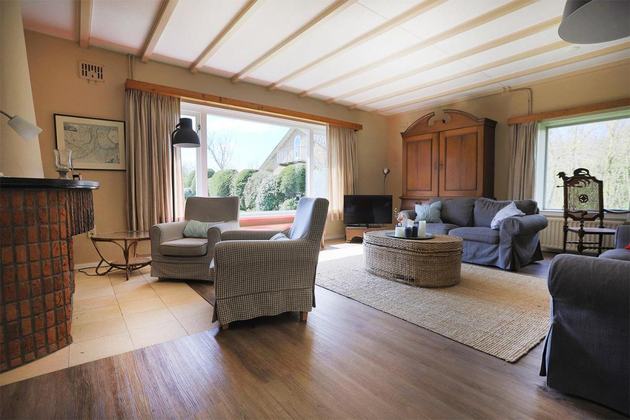 Vrijvakantiehuis Jan Tooropstraat 8 *