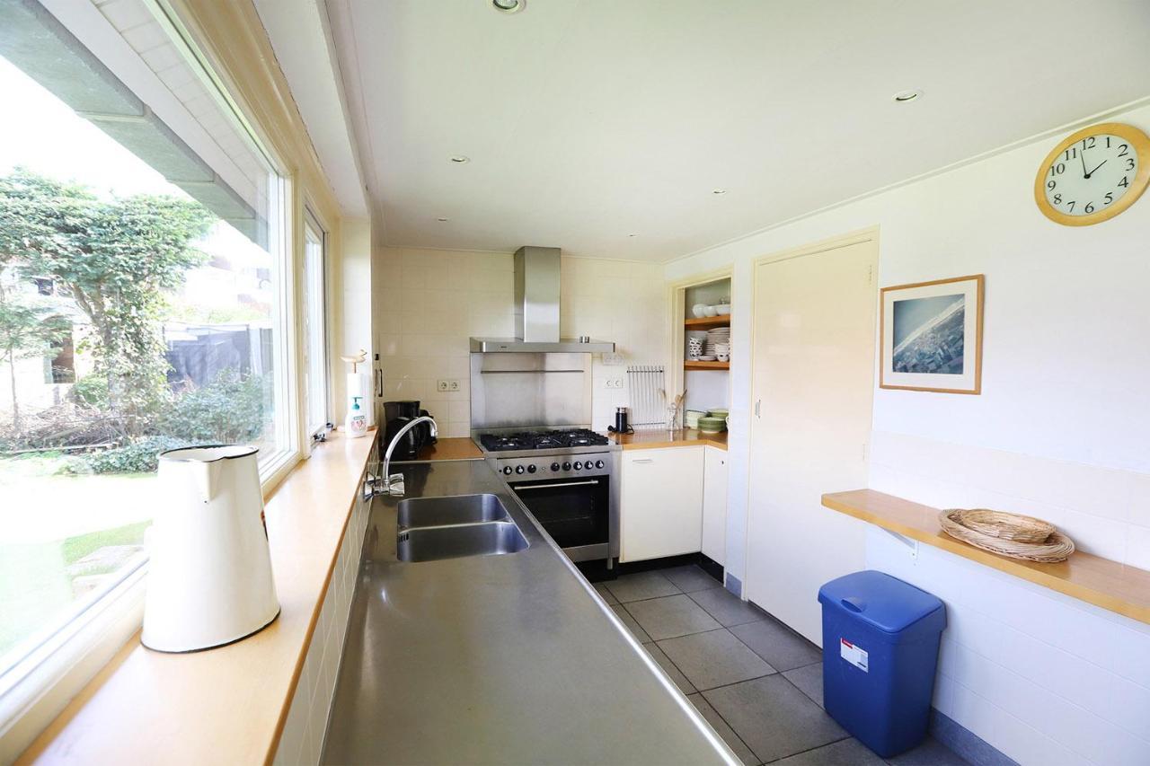 Vrijvakantiehuis Jan Tooropstraat 8 *